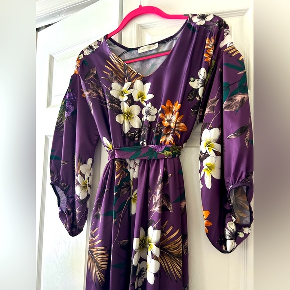 Floral Maxi dress - Picture 1 of 7